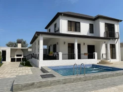 Satılır ev/villa 5 otaqlı 270 m², Novxanı q.