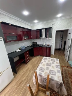 İcarə köhnə tikili 2 otaqlı 65 m², İnşaatçılar m.-2