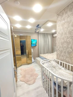 Satılır ev/villa 4 otaqlı 140 m², İnşaatçılar m.-9 Satılır ev/villa 4 otaqlı 140 m², İnşaatçılar m.-9