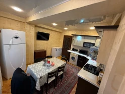 Satılır yeni tikili 4 otaqlı 140 m², İnşaatçılar m.-15 Satılır yeni tikili 4 otaqlı 140 m², İnşaatçılar m.-15