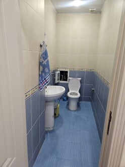 İcarə yeni tikili 3 otaqlı 145 m²,  28 May m.-11