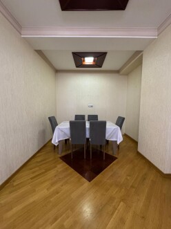 İcarə yeni tikili 3 otaqlı 120 m²,  Nizami m.-5