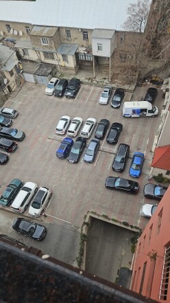 İcarə yeni tikili 3 otaqlı 145 m²,  28 May m.-15