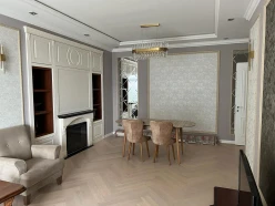 Satılır yeni tikili 3 otaqlı 147 m², İnşaatçılar m.-2