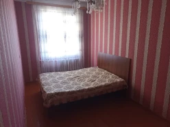 Satılır köhnə tikili 2 otaqlı 55 m², Azadlıq prospekti m.-3