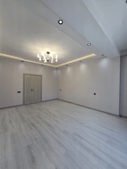 Satılır yeni tikili 3 otaqlı 124 m²,  Azadlıq prospekti m.-18