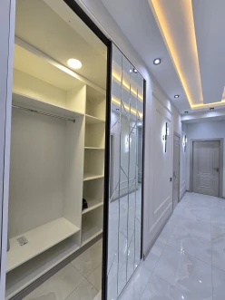 Satılır yeni tikili 3 otaqlı 124 m²,  Azadlıq prospekti m.-3