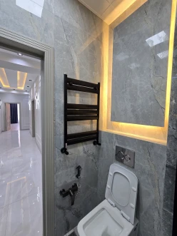 Satılır yeni tikili 3 otaqlı 124 m²,  Azadlıq prospekti m.-23