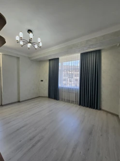 Satılır yeni tikili 3 otaqlı 124 m²,  Azadlıq prospekti m.-20