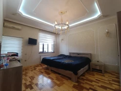 Satılır ev/villa 5 otaqlı 240 m², Badamdar q.-7