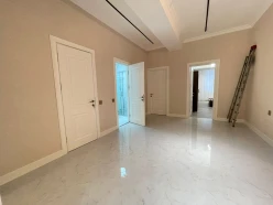 İcarə yeni tikili 3 otaqlı 140 m², Nəriman Nərimanov m.-10