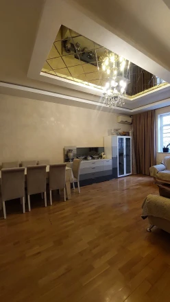 Satılır ev/villa 4 otaqlı 160 m², Avtovağzal m.-9