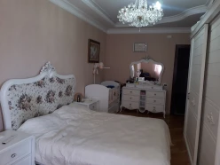 Satılır yeni tikili 3 otaqlı 160 m², Memar Əcəmi m.-7