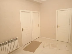 Satılır yeni tikili 1 otaqlı 67 m², Saray q.-10