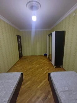 İcarə köhnə tikili 2 otaqlı 65 m², Azadlıq prospekti m.-3