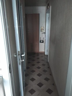 Satılır köhnə tikili 3 otaqlı 50 m², Elmlər Akademiyası m.-3