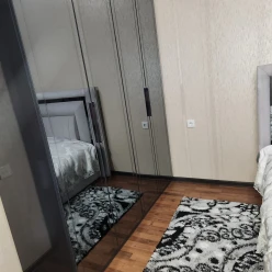 İcarə yeni tikili 3 otaqlı 85 m², İnşaatçılar m.-13