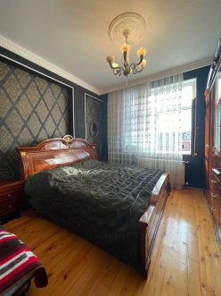 Satılır yeni tikili 4 otaqlı 120 m², Neftçilər m.-23