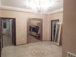 Satılır yeni tikili 3 otaqlı 130 m²,  İnşaatçılar m.-5
