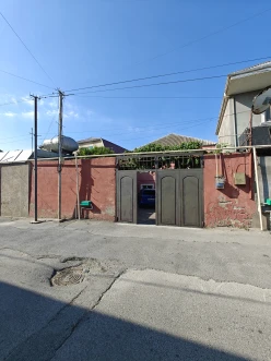 Satılır ev/villa 6 otaqlı 137 m²,  Həzi Aslanov m.