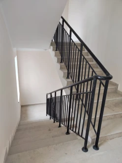 Satılır yeni tikili 4 otaqlı 100 m²,  İnşaatçılar m.-9