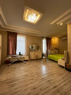 Satılır ev/villa 7 otaqlı 500 m², Bakıxanov q.-36