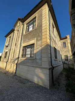 Satılır ev/villa 7 otaqlı 500 m², Bakıxanov q.-7
