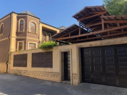 Satılır ev/villa 5 otaqlı 420 m², Memar Əcəmi m.-6