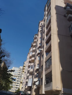 Satılır yeni tikili 2 otaqlı 65 m², İnşaatçılar m.-9