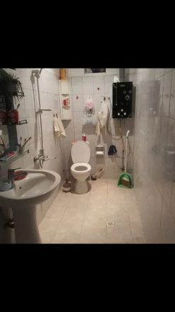 Satılır ev/villa 12 otaqlı 360 m², Binə q.-10