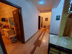 Satılır yeni tikili 3 otaqlı 90 m², İnşaatçılar m.-6