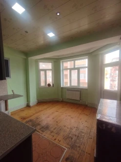 Satılır yeni tikili 2 otaqlı 65 m², İnşaatçılar m.-8