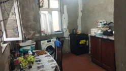 Satılır köhnə tikili 2 otaqlı 77.5 m²,  Əmircan-6