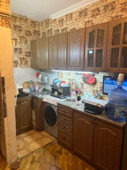 Satılır köhnə tikili 2 otaqlı 52 m², Badamdar q.-4