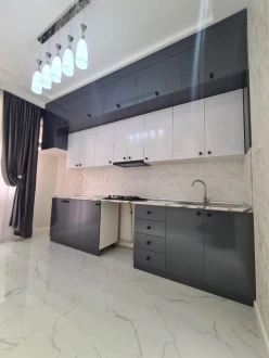 Satılır yeni tikili 2 otaqlı 106 m², Badamdar q.-6