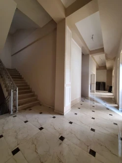 Satılır yeni tikili 3 otaqlı 129 m², İnşaatçılar m.-7