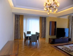 İcarə yeni tikili 4 otaqlı 200 m², Şah İsmayıl Xətai m.-3