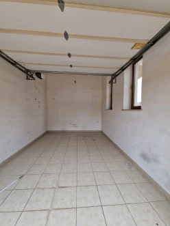 İcarə ofis 16 otaqlı 400 m², 20 yanvar m.-28