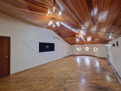 İcarə ofis 16 otaqlı 400 m², 20 yanvar m.-27