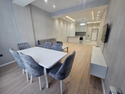 İcarə yeni tikili 2 otaqlı 80 m²,  Şah İsmayıl Xətai m.-3