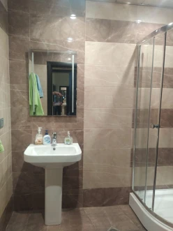 Satılır yeni tikili 2 otaqlı 60 m²,  Gənclik m.-19