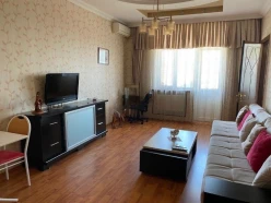 İcarə yeni tikili 2 otaqlı 61 m²,  İnşaatçılar m.-3