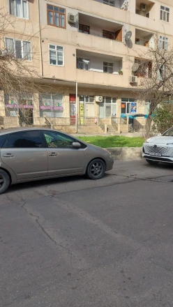 Satılır obyekt 65 m², Bakıxanov-7 Satılır obyekt 65 m², Bakıxanov-7