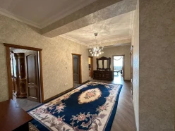 İcarə yeni tikili 4 otaqlı 180 m²,  Elmlər Akademiyası m.-10