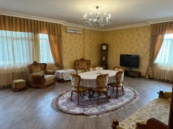 İcarə yeni tikili 4 otaqlı 180 m²,  Elmlər Akademiyası m.-4