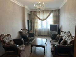 İcarə yeni tikili 4 otaqlı 180 m²,  Elmlər Akademiyası m.-3
