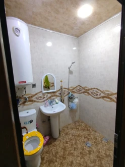 Satılır köhnə tikili 2 otaqlı 35 m², Bakıxanov-15 Satılır köhnə tikili 2 otaqlı 35 m², Bakıxanov-15