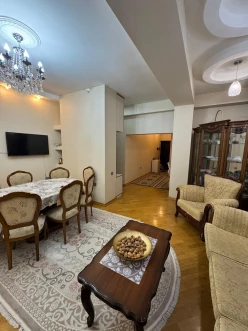 Satılır yeni tikili 3 otaqlı 65 m², Nəsimi m.-2 Satılır yeni tikili 3 otaqlı 65 m², Nəsimi m.-2