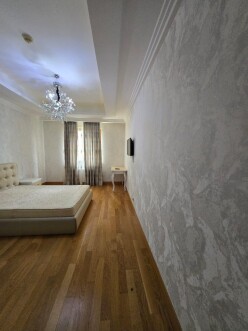 İcarə yeni tikili 4 otaqlı 256 m², Nərimanov-5 İcarə yeni tikili 4 otaqlı 256 m², Nərimanov-5