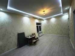 Satılır köhnə tikili 2 otaqlı 40 m², Bakıxanov Satılır köhnə tikili 2 otaqlı 40 m², Bakıxanov